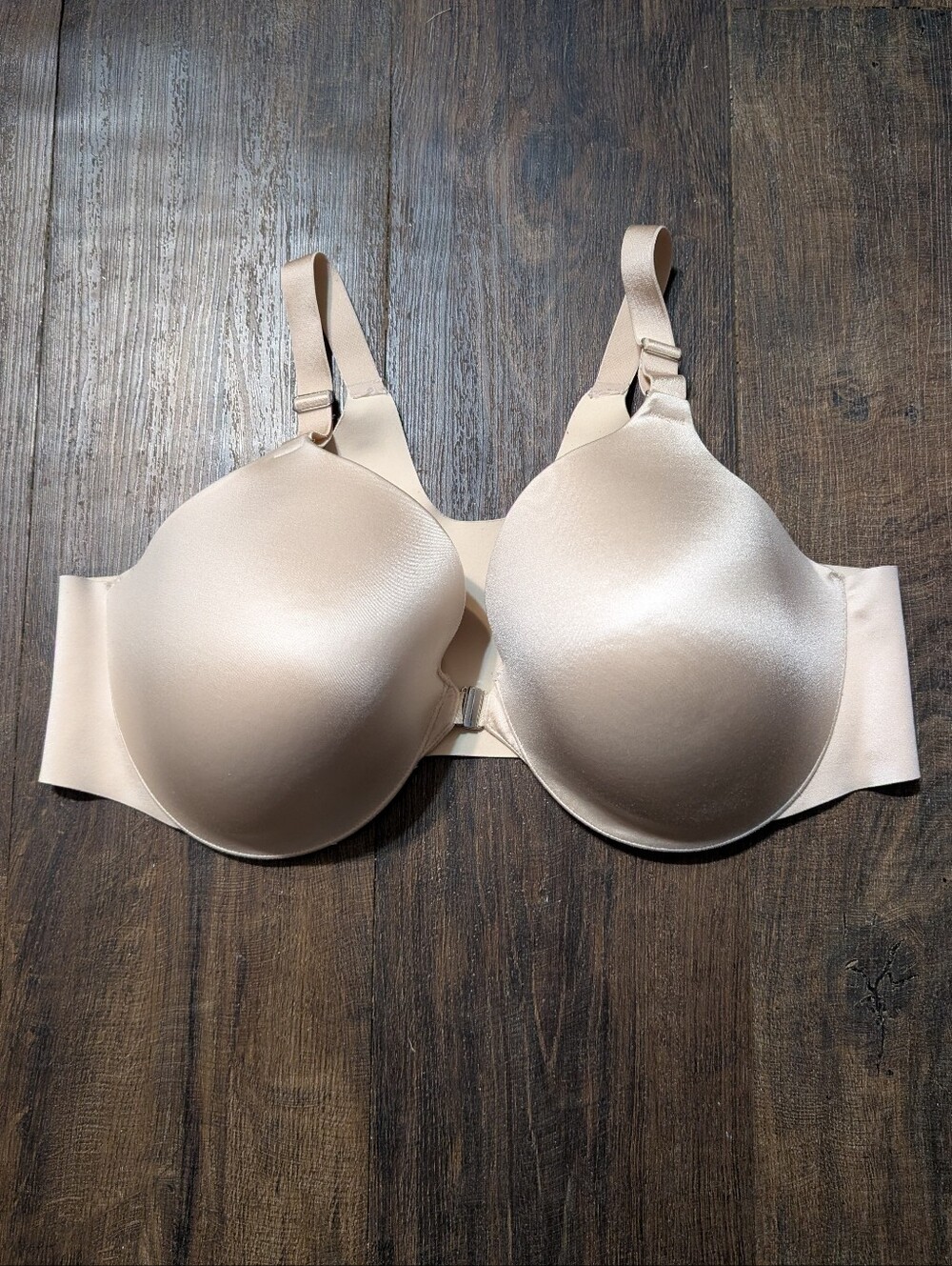 Soma 42D Vanishing Back Full Coverage Sculpted Molded Lined Cups